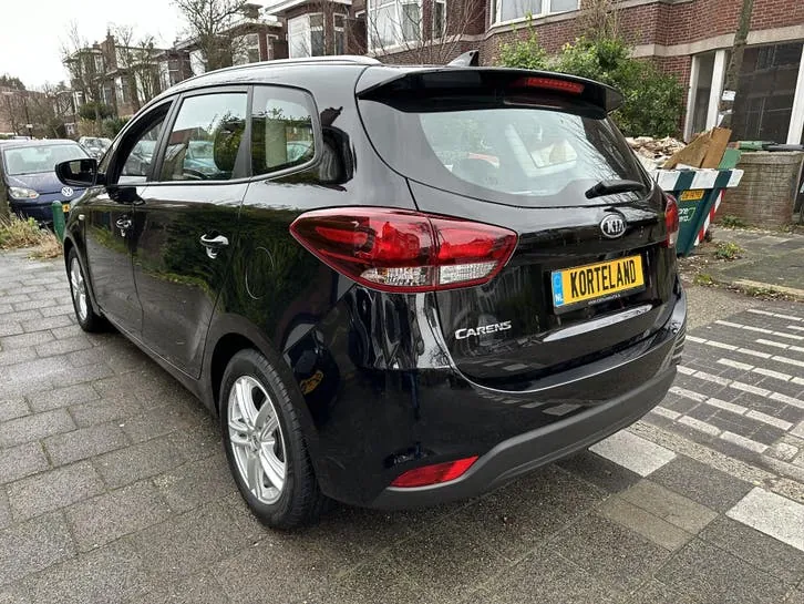 Kia Carens 2018 photo 3