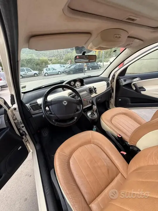 Lancia Ypsilon 2006 photo 3