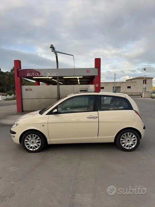 Lancia Ypsilon 2006 photo 2