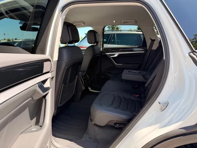 Volkswagen Touareg 2026 photo 4