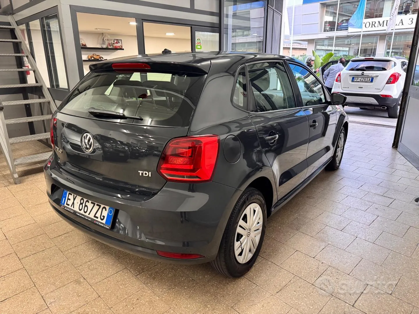 Volkswagen Polo 2015 photo 4