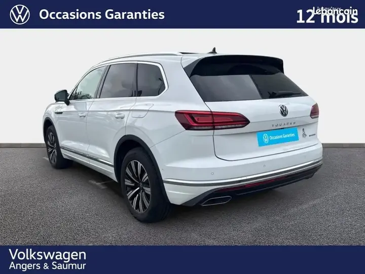 Volkswagen Touareg 2023 photo 3