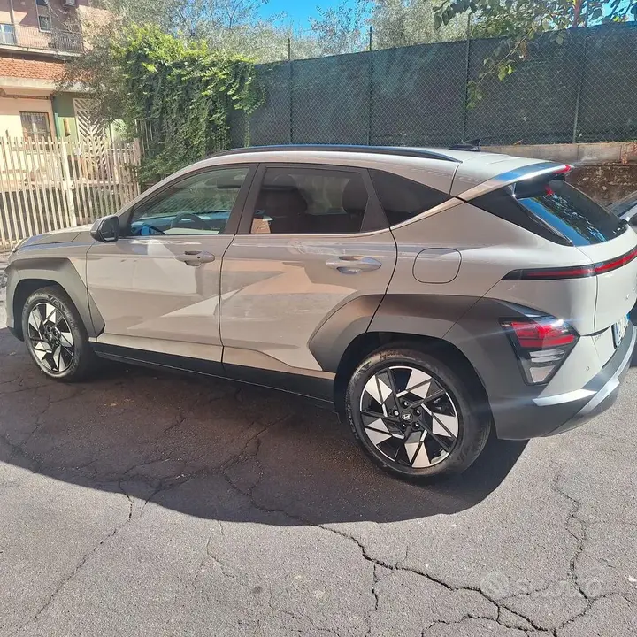 Hyundai Kona 2025 photo 2