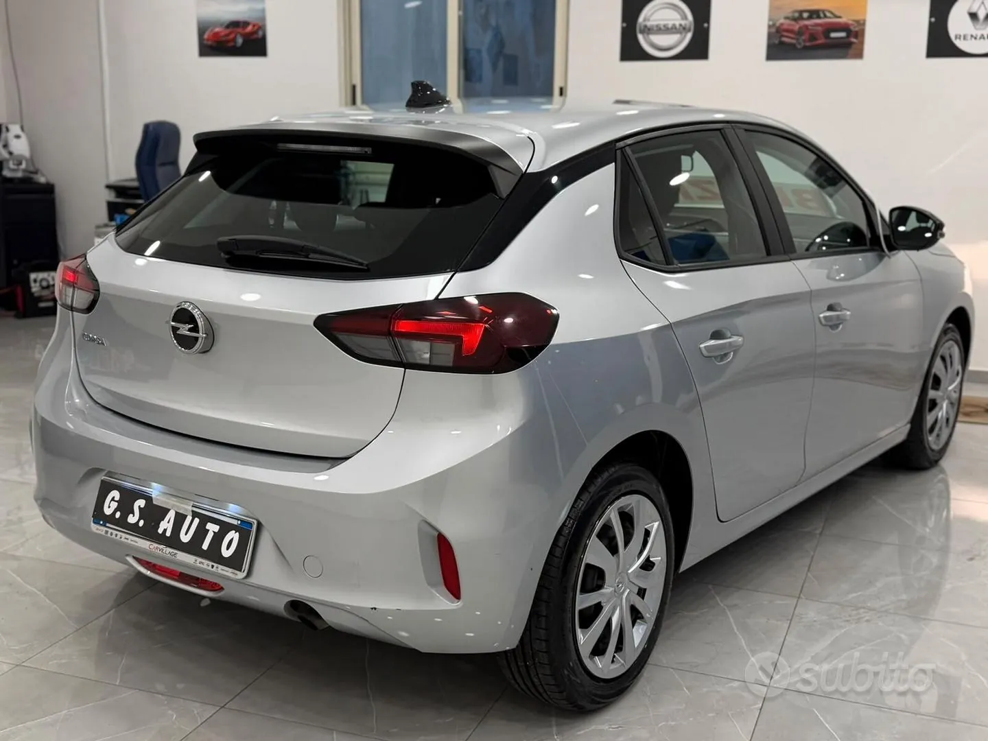 Opel Corsa 2023 photo 2
