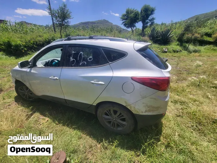 Hyundai Tucson 2014 photo 2