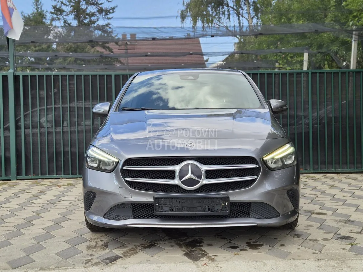 Mercedes-Benz B-Class 2020 photo 4