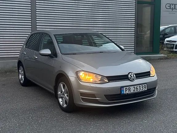 Volkswagen Golf 2014 photo 2