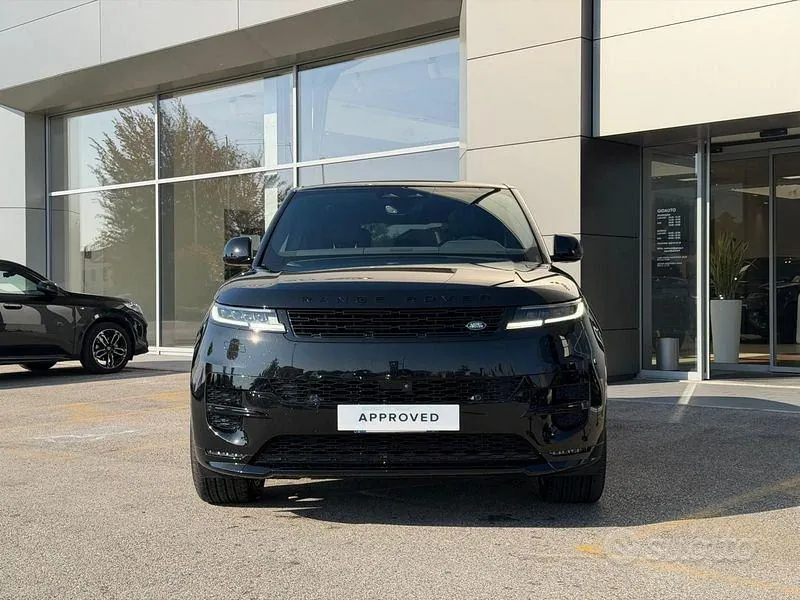 Land Rover Range Rover Sport 2025 photo 3