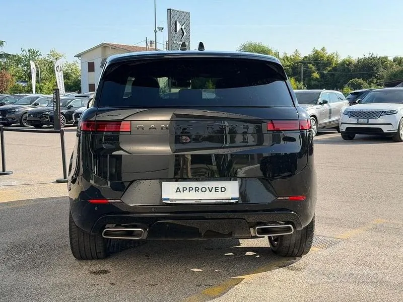 Land Rover Range Rover Sport 2025 photo 4