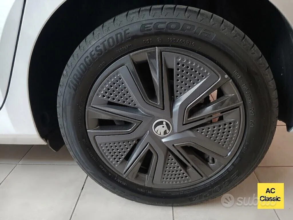Skoda Fabia 2025 photo 5