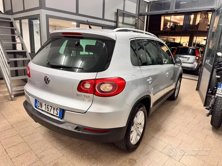 Volkswagen Tiguan 2008 photo 4