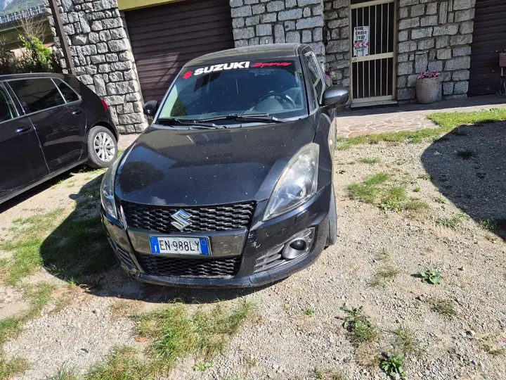 Suzuki Swift 2012 photo 5