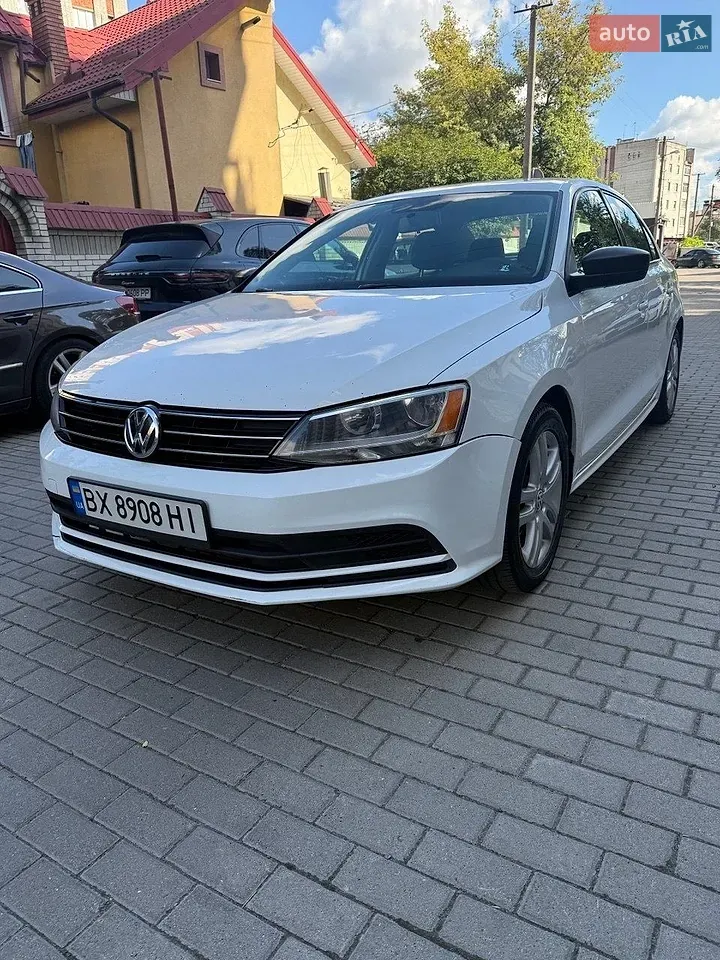 Volkswagen Jetta 2014 photo 2
