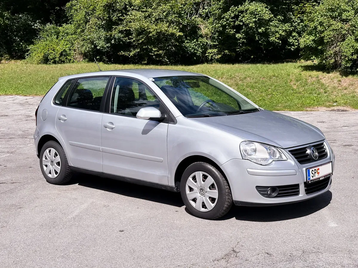 Volkswagen Polo 2009 photo 3