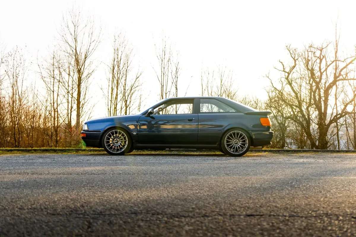 Audi 80 1990 photo 2