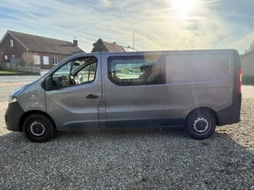 Opel Vivaro 2015 photo 3
