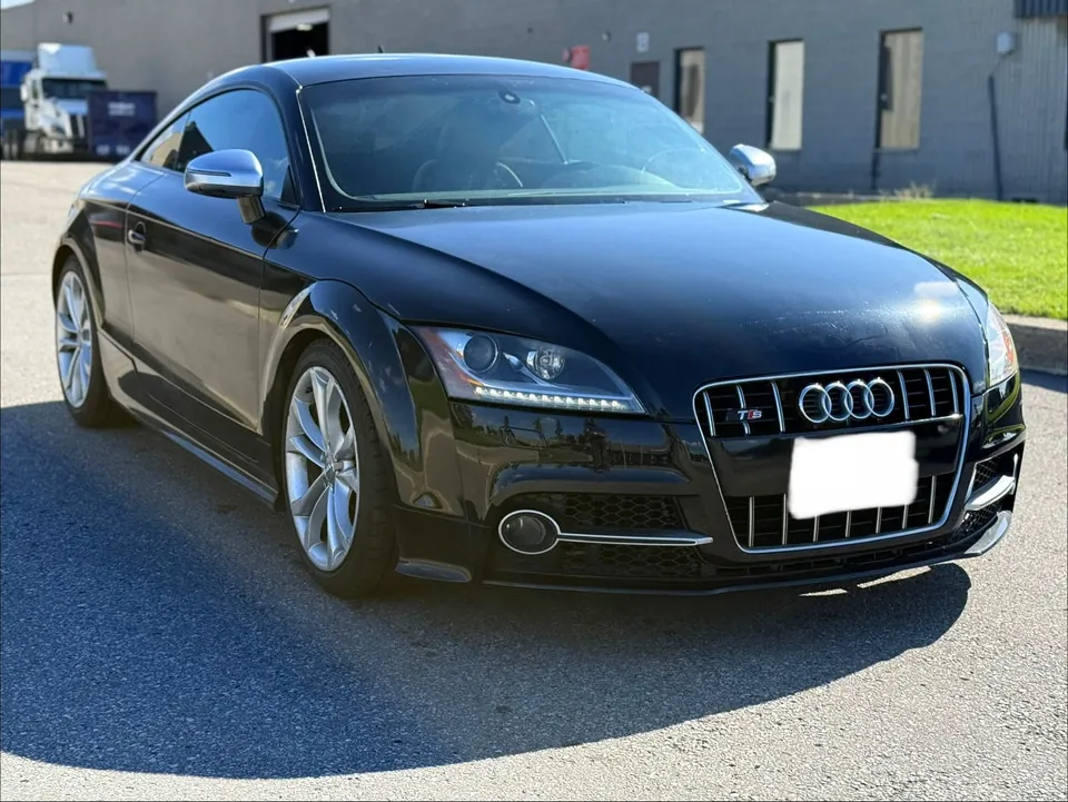 Audi Tts 2011 photo 2