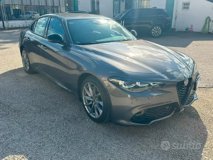 Alfa Romeo Giulia 2026 photo 2