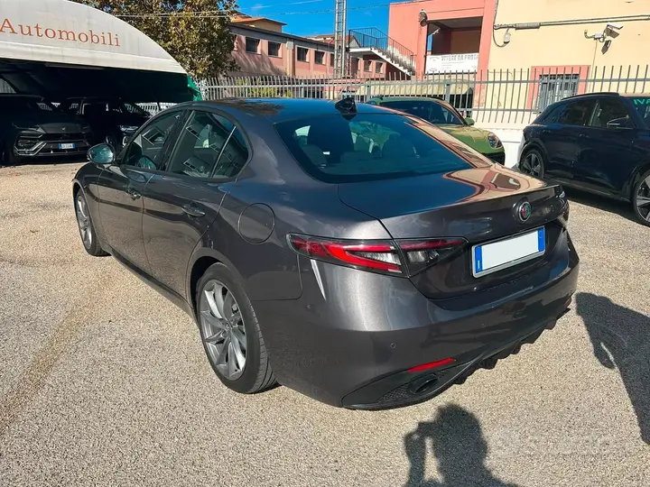 Alfa Romeo Giulia 2026 photo 3