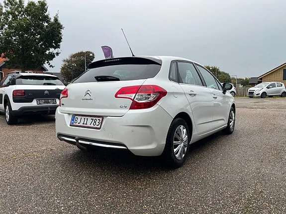 Citroen C4 2014 photo 4