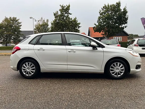 Citroen C4 2014 photo 5