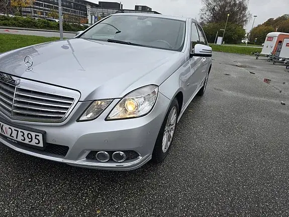 Mercedes-Benz E 220 D 2010 photo 3