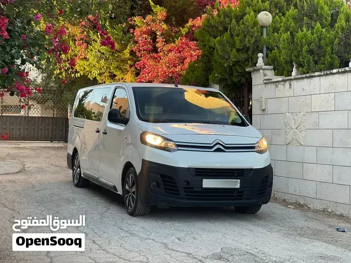 Citroen Jumpy 2018 photo 3