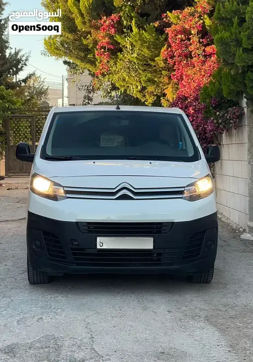 Citroen Jumpy 2018 photo 2