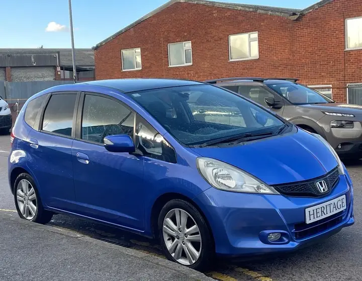 Honda Jazz 2015 photo 3