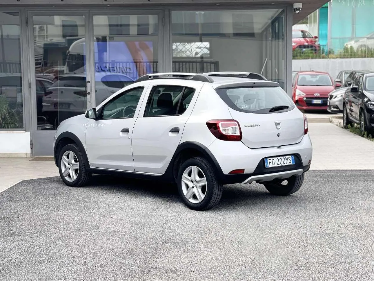 Dacia Sandero 2016 photo 4
