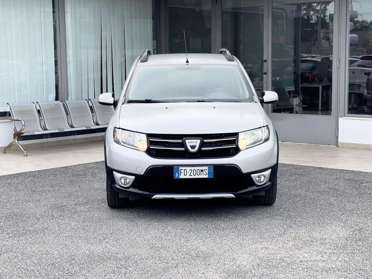 Dacia Sandero 2016 photo 2