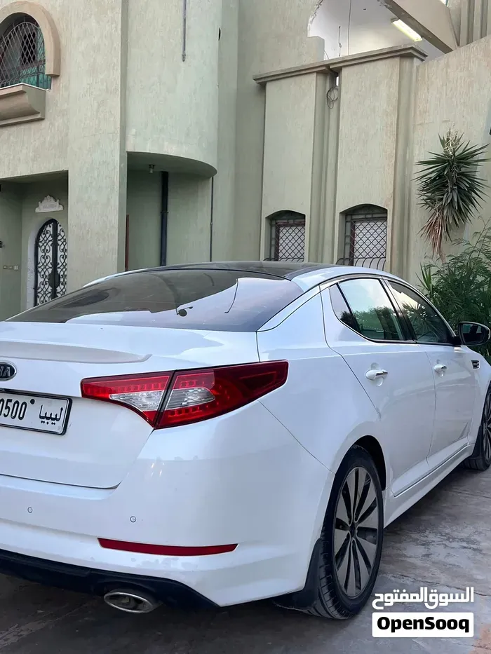 Kia K5 2012 photo 4