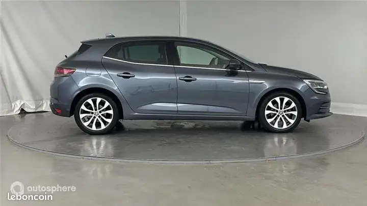 Renault Megane 2023 photo 4