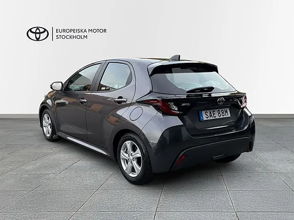 Toyota Yaris 2025 photo 2