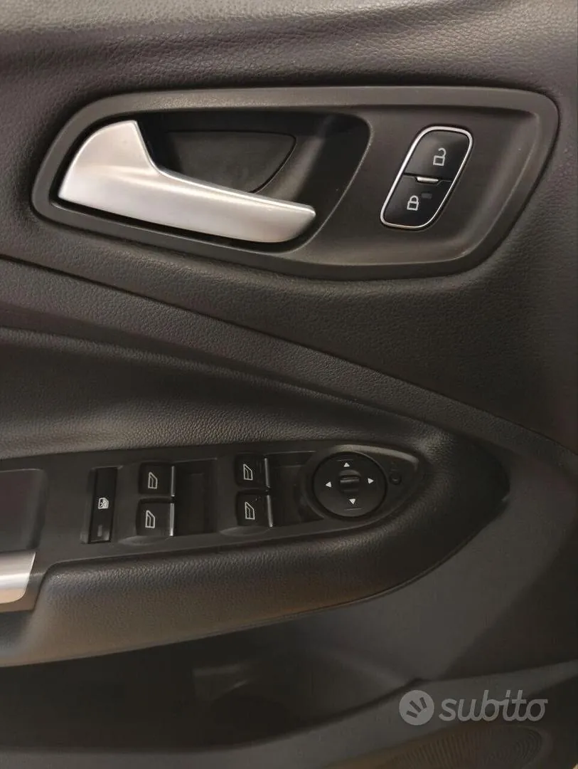 Ford Kuga 2017 photo 5
