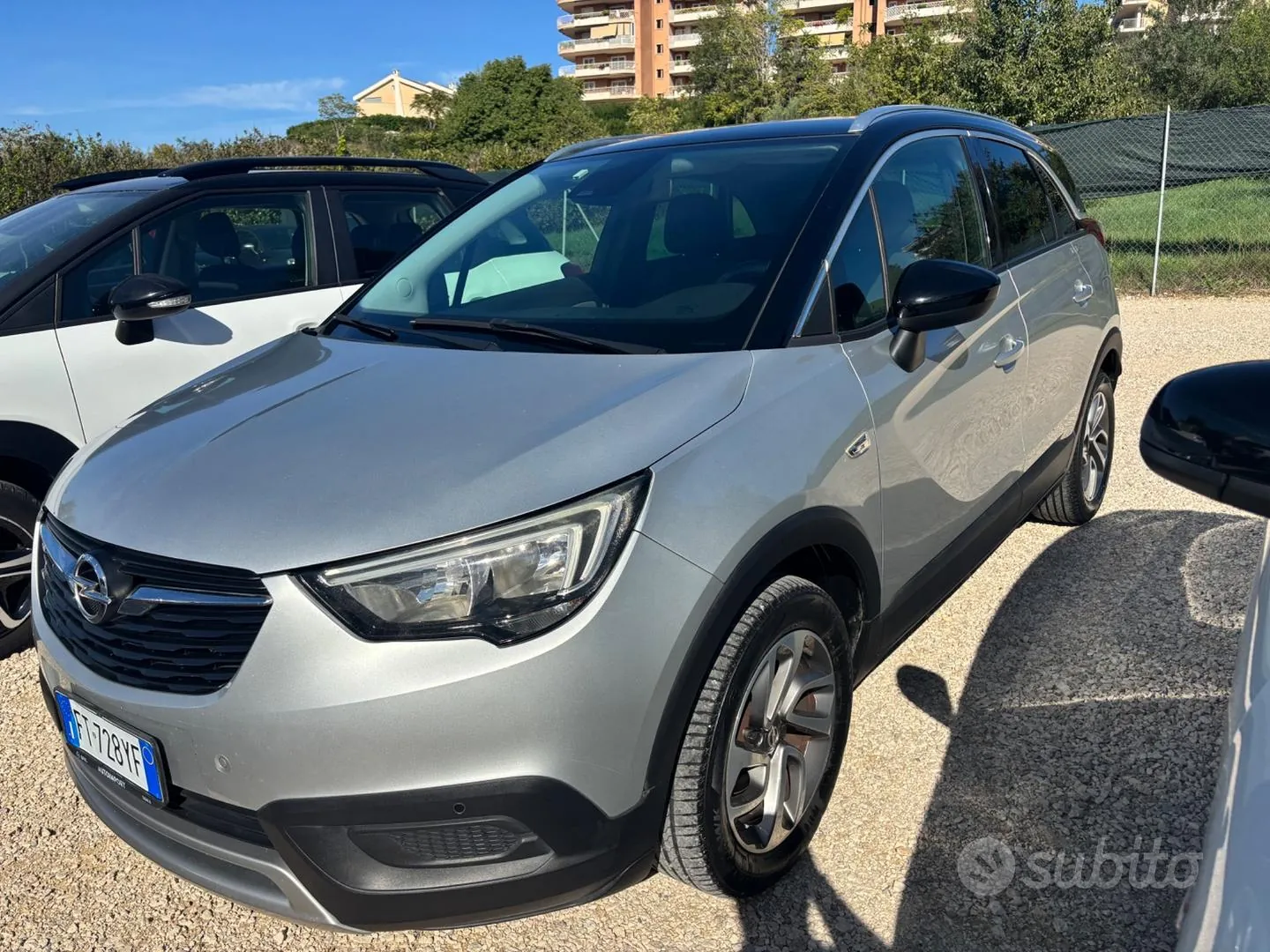 Opel Crossland X 2018 photo 2