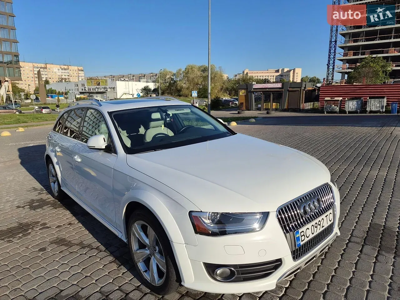 Audi A4 Allroad 2013 photo 2