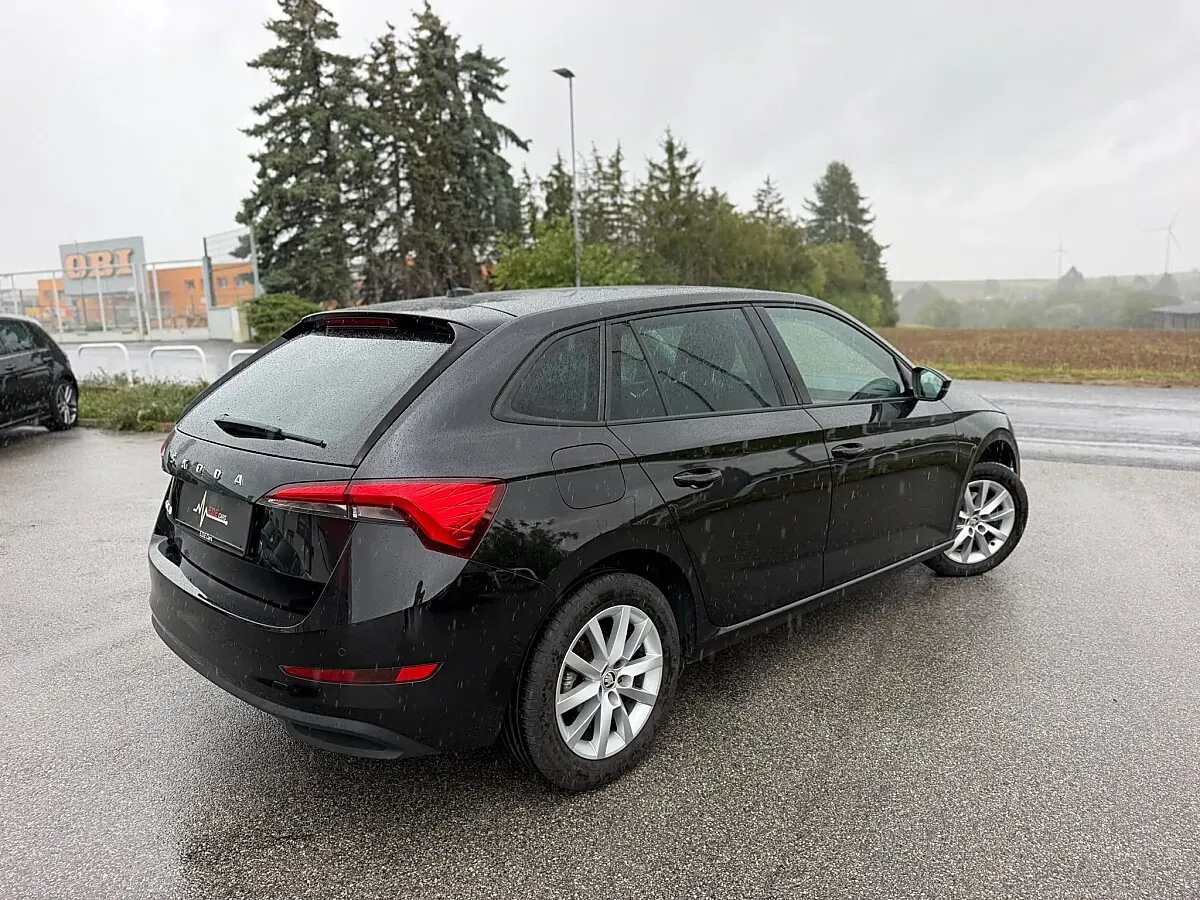 Skoda Scala 2021 photo 3