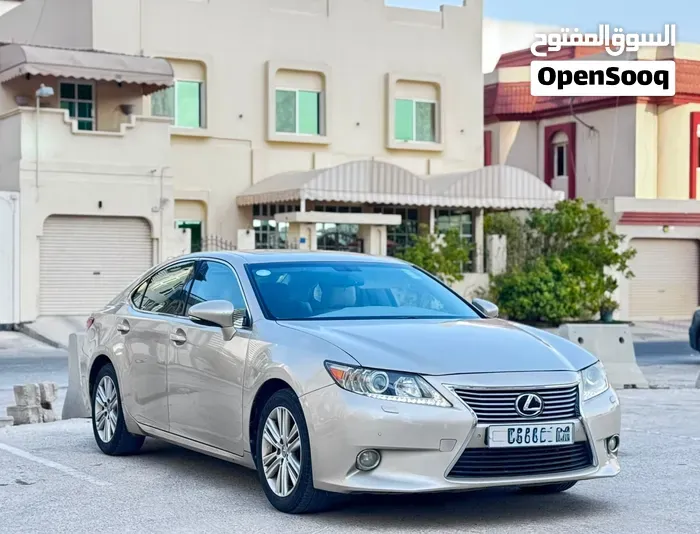 Lexus Es250