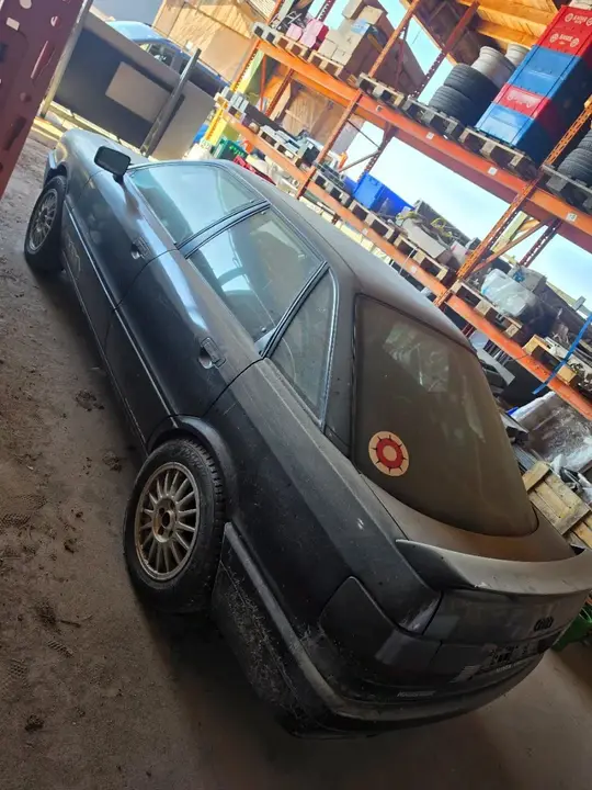 Audi 80