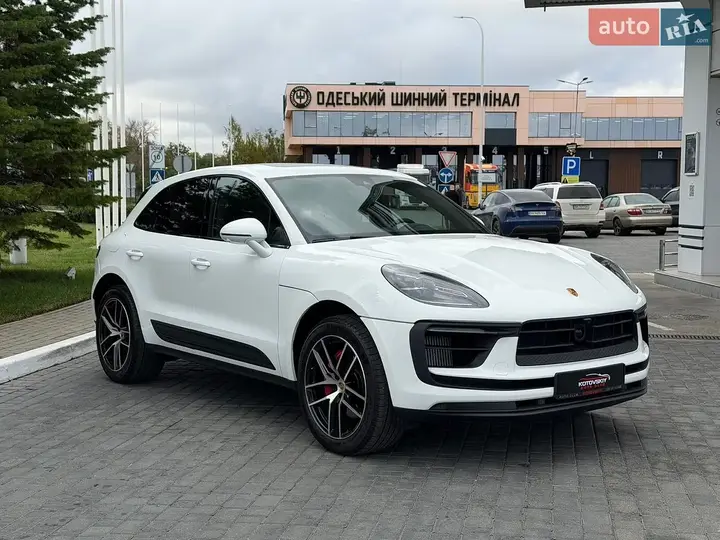 Porsche Macan 2022 photo 3