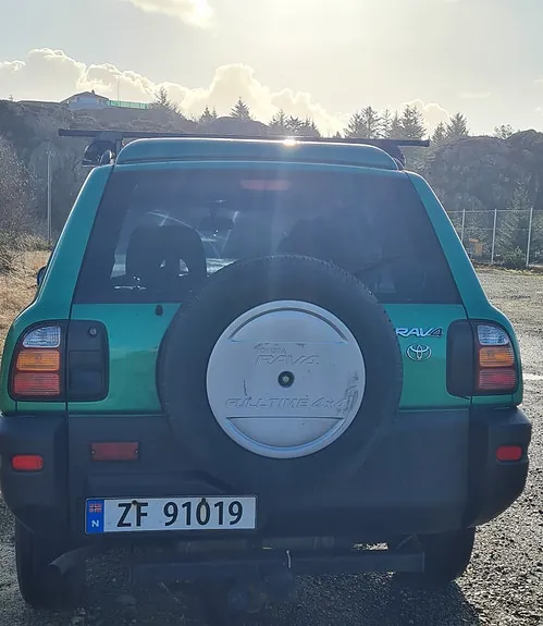 Toyota Rav4 2000 photo 5