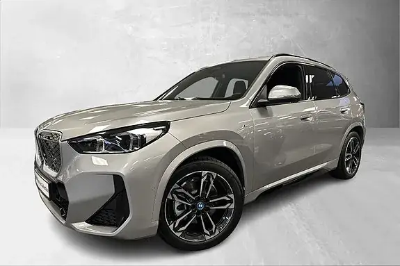 BMW Ix1 2025 photo 4