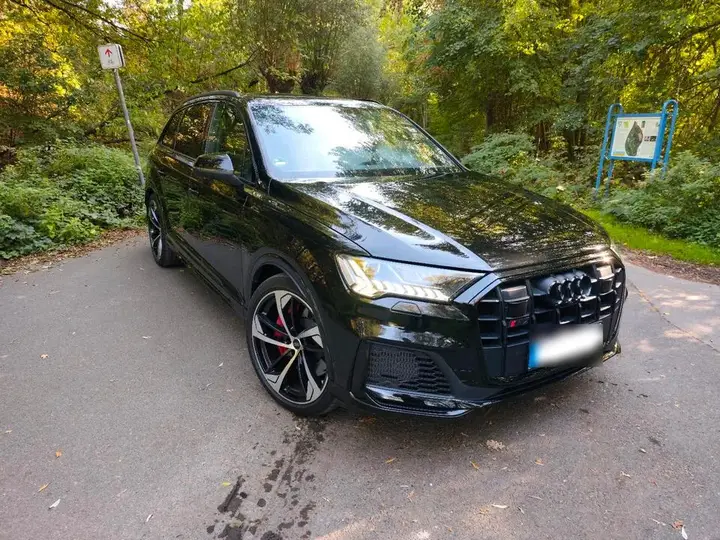 Audi Sq7