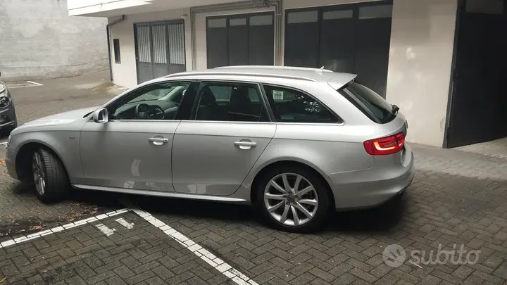 Audi A4 2014 photo 3