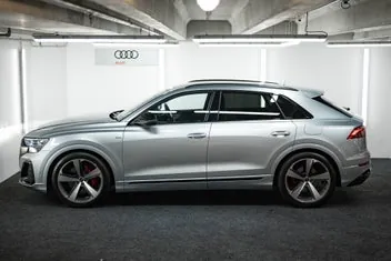 Audi Q8 2025 photo 5