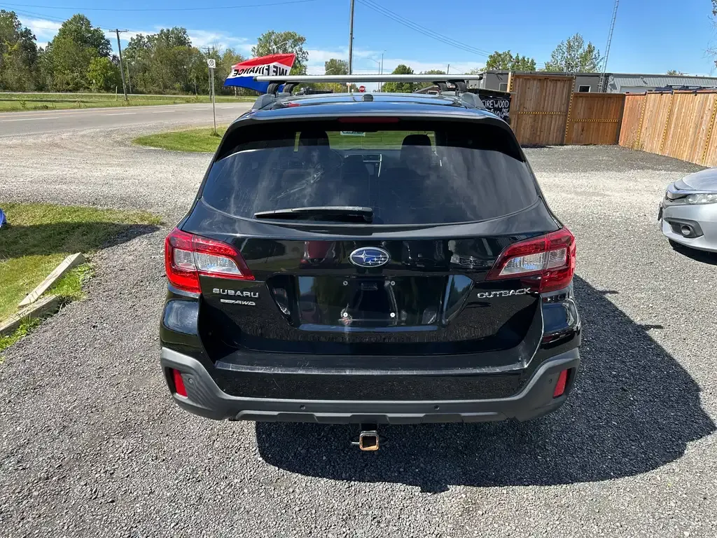 Subaru Outback 2018 photo 5