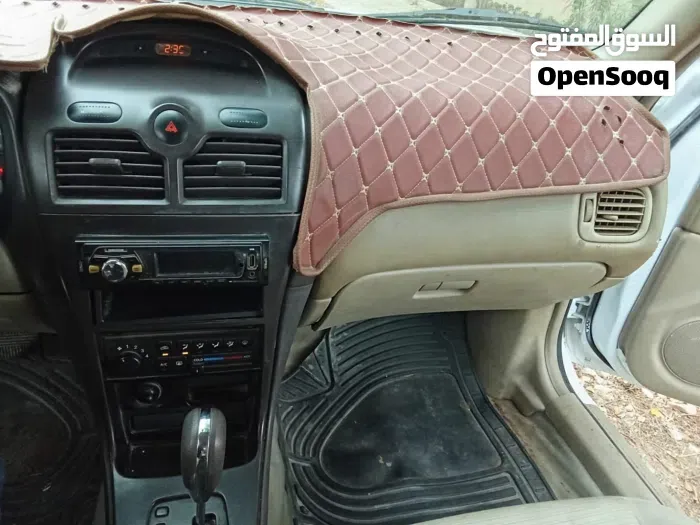 Nissan Sunny 2007 photo 4