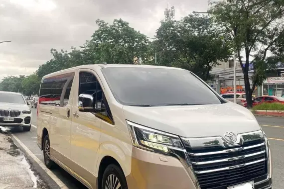 Toyota Hiace 2025 photo 2
