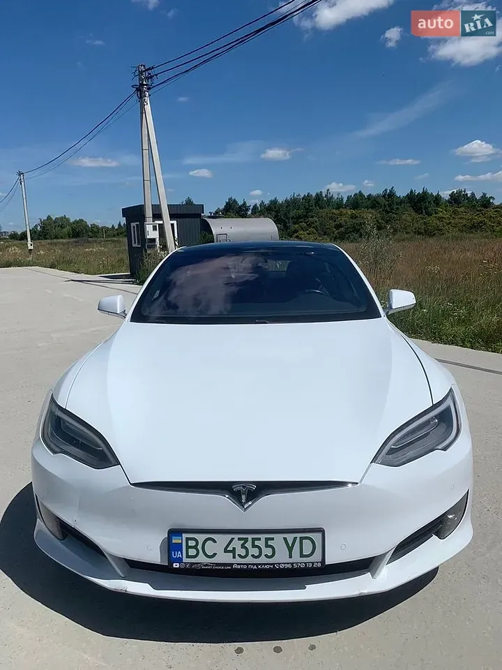 Tesla Model S 2016 photo 5